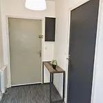 Apartment La Madeleine - Spacieux T2 - Calme - Wifi - Tv Tours